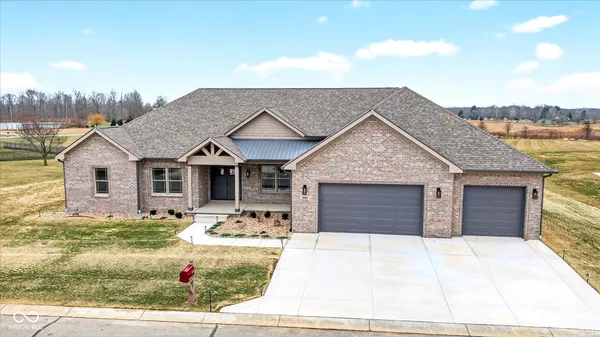 $749,900 | 3462 North Timberlake Drive, Martinsville, IN 46151