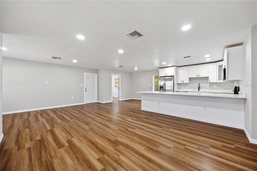 1432 Banana Road Lakeland, FL 33810 - Photo 11 of 39