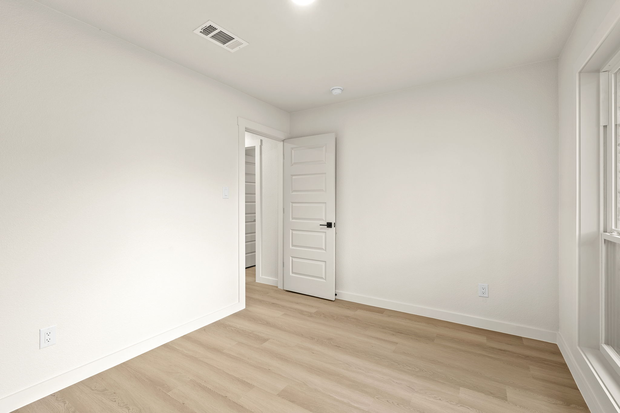 2107 Cindy Lane Austin, TX 78727 - Photo 27 of 33