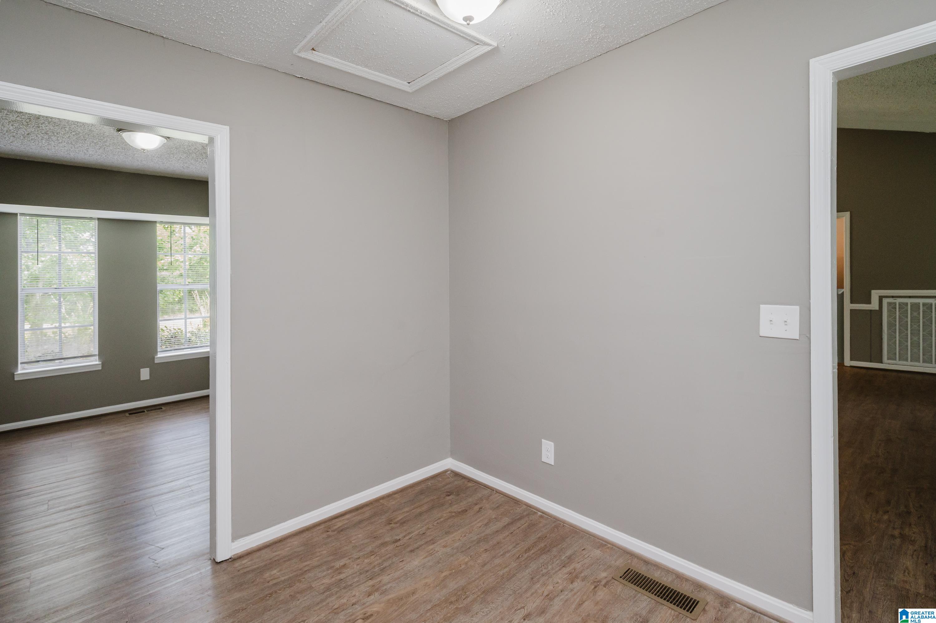 101 Shady Lane Alabaster, AL 35007 - Photo 16 of 37