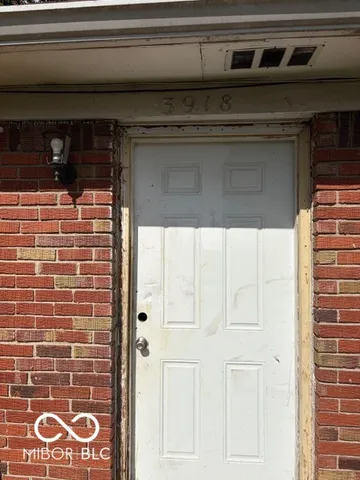 $85,000 | 3918 North Grand Avenue, Indianapolis, IN 46226