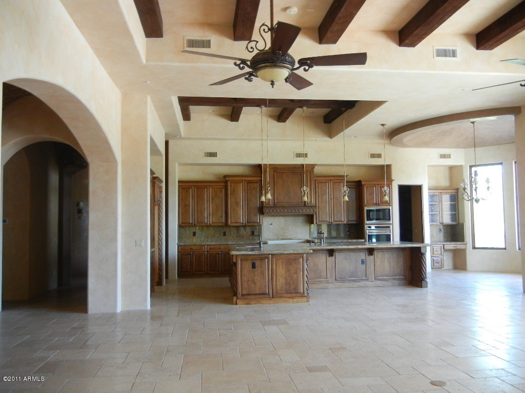 5813 East Camelback Road Phoenix, AZ 85018 - Photo 2 of 3 Kitchen 2
