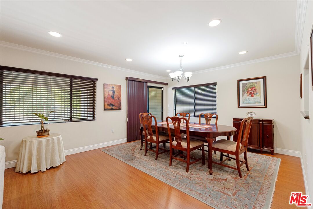 7123 Greeley Street, Unit 102 Tujunga, CA 91042 - Photo 12 of 35