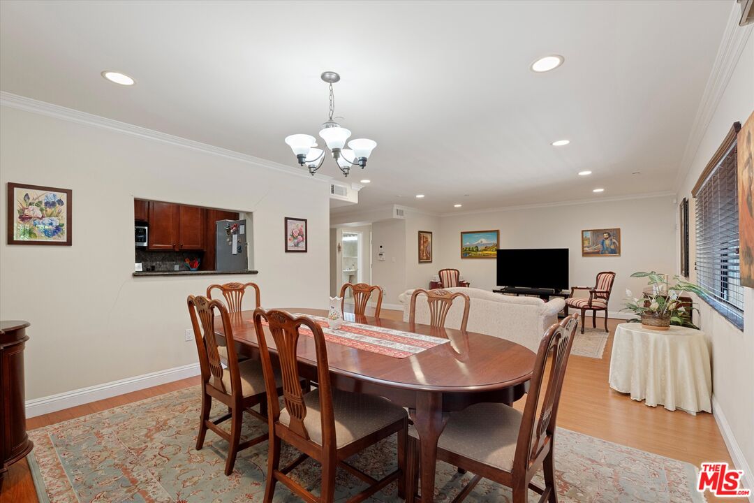 7123 Greeley Street, Unit 102 Tujunga, CA 91042 - Photo 13 of 35