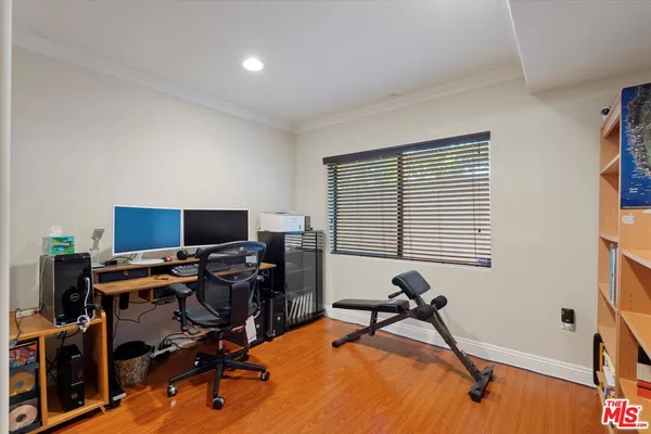 $599,000 | 7123 Greeley Street, Unit 102, Tujunga, CA 91042