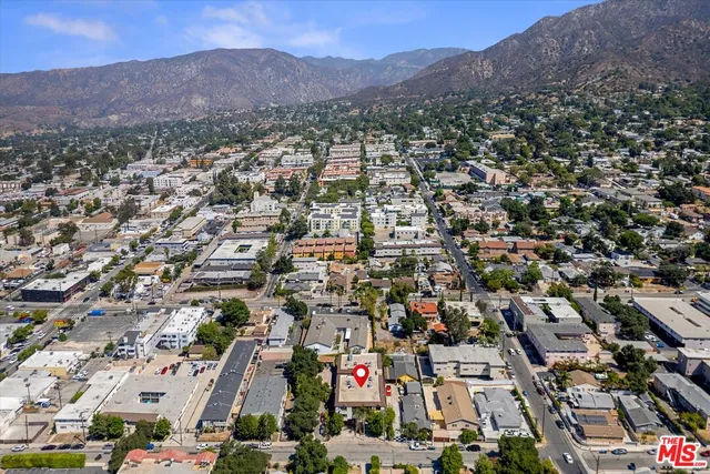 $649,900 | 7123 Greeley Street, Unit 102, Tujunga, CA 91042