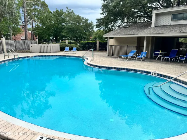 $1,380 | 3801 Crown Point Road, Unit 1064, Jacksonville, FL 32257