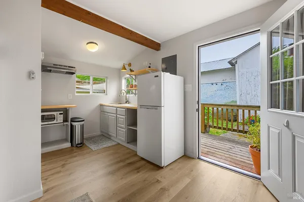 $799,000 | 316-318 Petaluma Avenue, Sebastopol, CA 95472