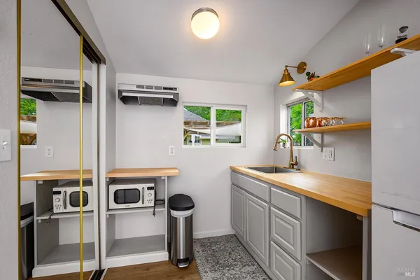 $799,000 | 316-318 Petaluma Avenue, Sebastopol, CA 95472