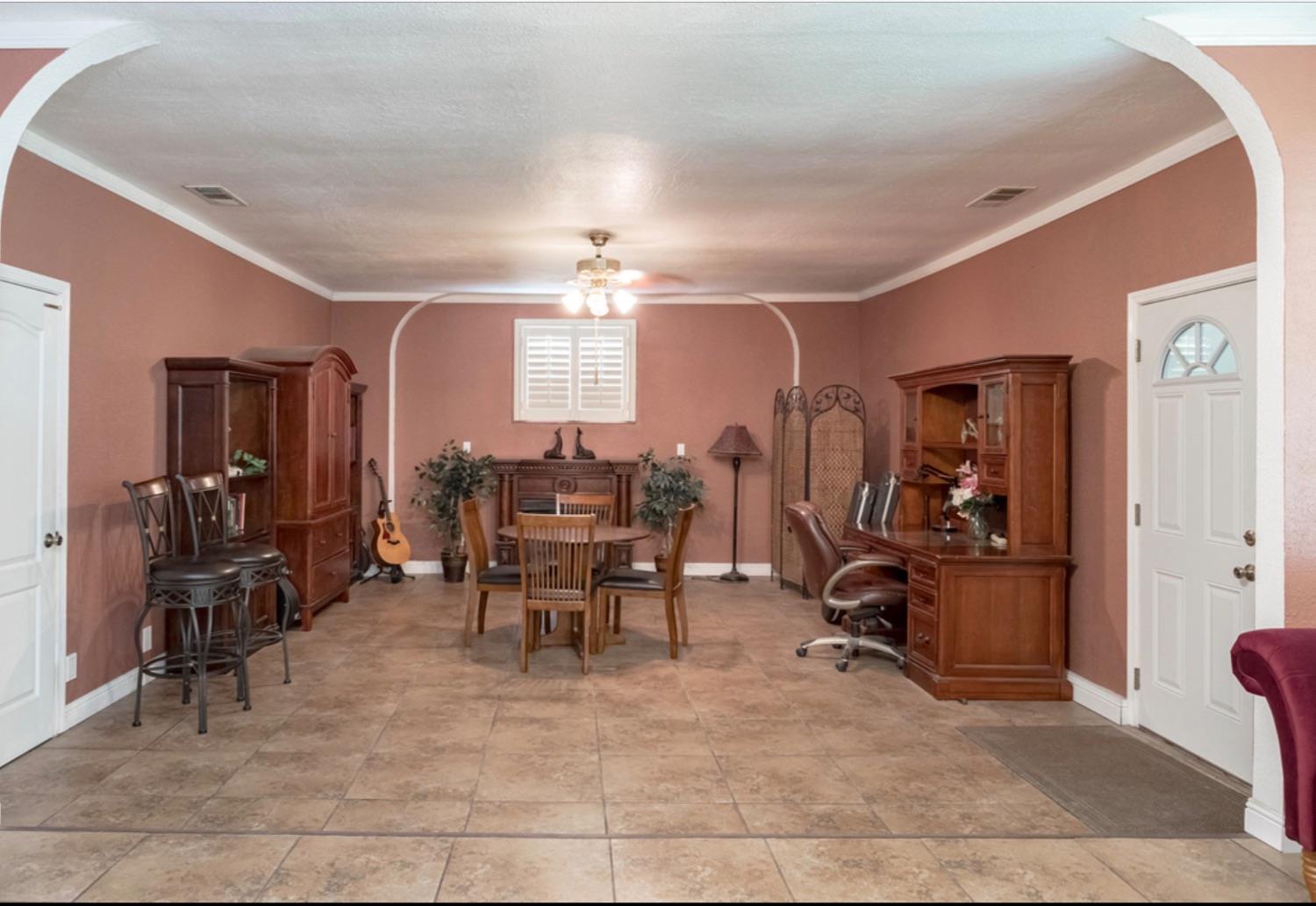 6066 East Grayson Road Hughson, CA 95326 - Photo 14 of 34