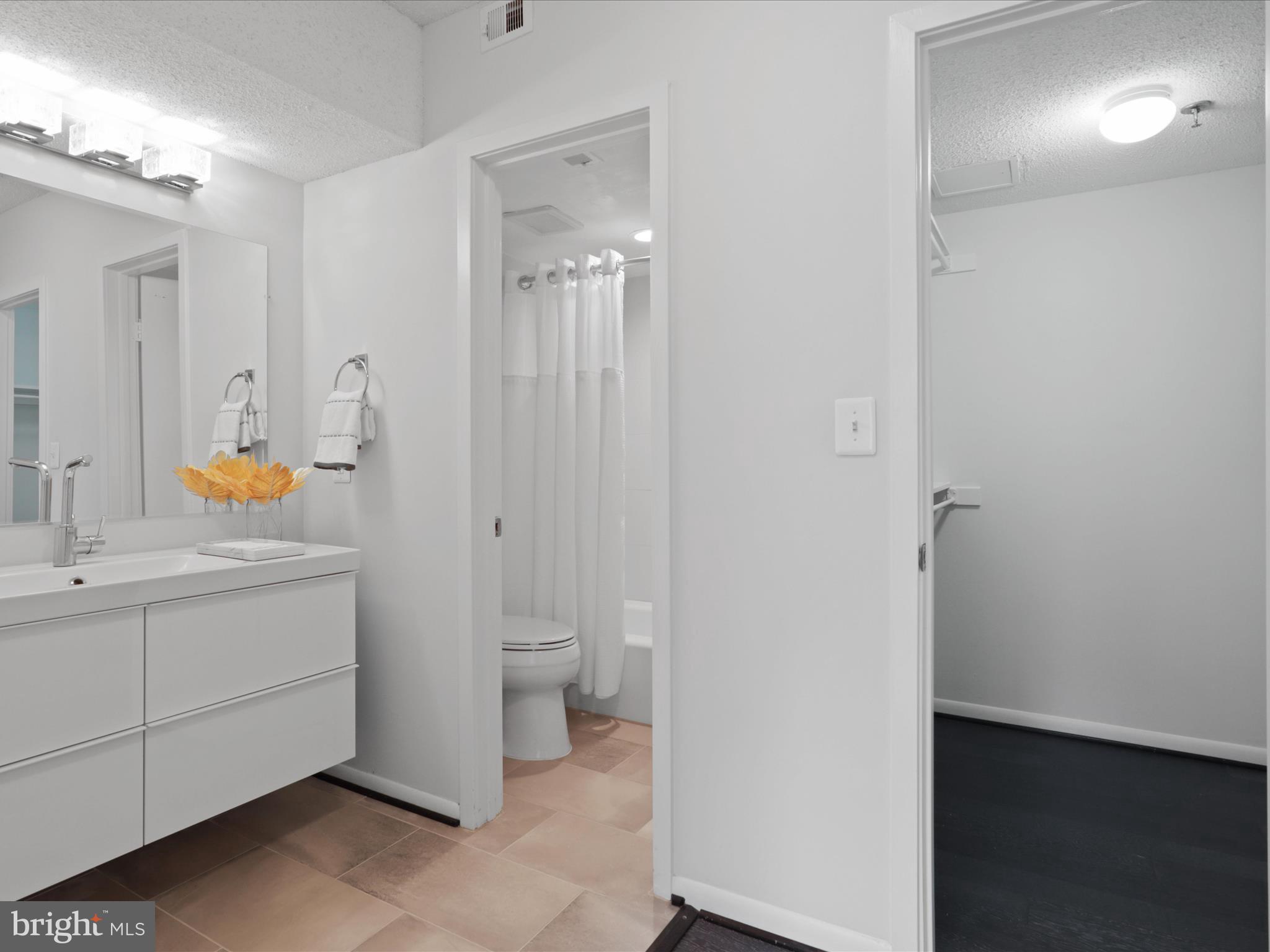 5505 Seminary Road, Unit 1904 Falls Church, VA 22041 - Photo 11 of 34 Gallery Image 11
