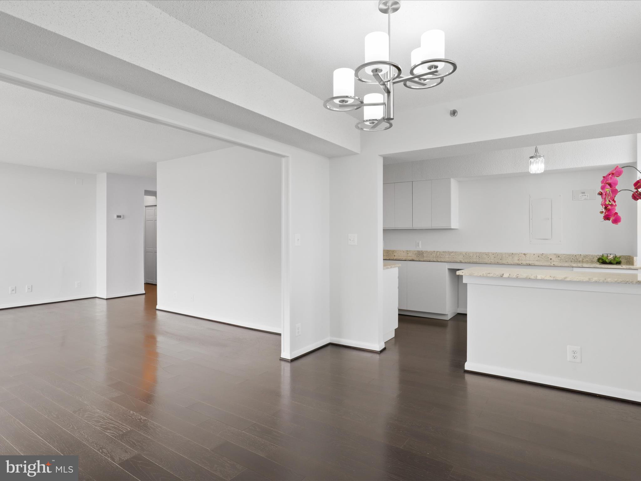 5505 Seminary Road, Unit 1904 Falls Church, VA 22041 - Photo 4 of 34 Gallery Image 4