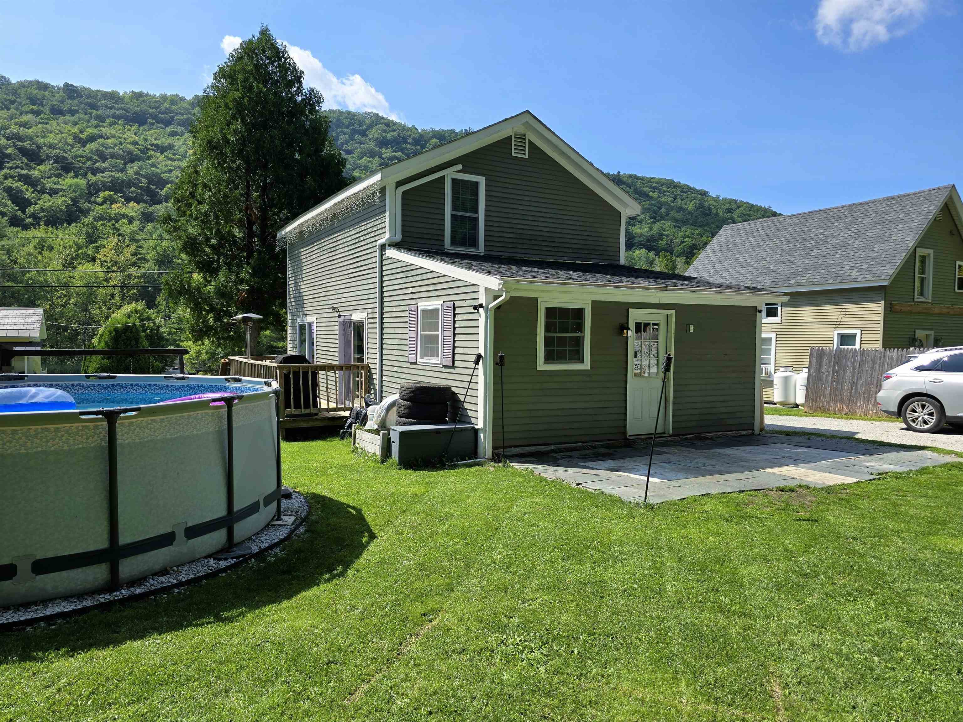 72 West Street Proctor, VT 05765 - Photo 2 of 37 Gallery Image 2