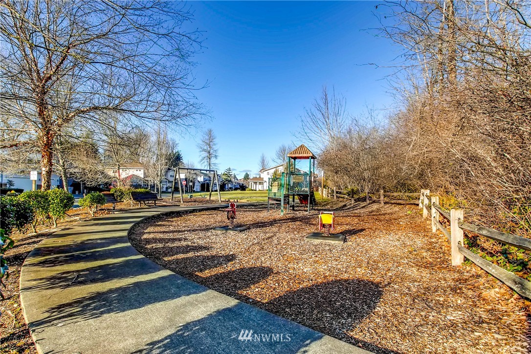 5915 Northeast 4th Place Renton, WA 98059 - Photo 25 of 25