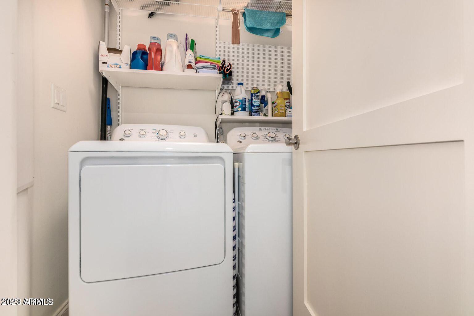 8 Biltmore Estate, Unit 114 Phoenix, AZ 85016 - Photo 16 of 28 Laundry Room