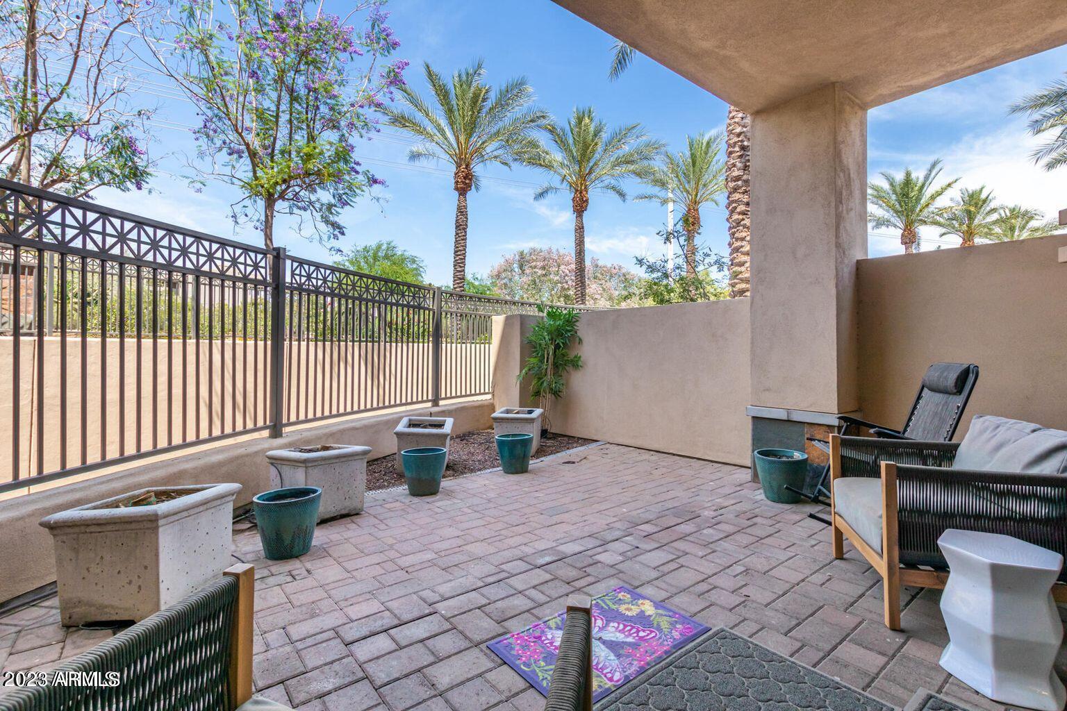 8 Biltmore Estate, Unit 114 Phoenix, AZ 85016 - Photo 17 of 28 Patio
