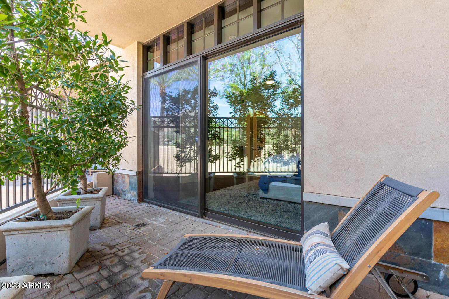 8 Biltmore Estate, Unit 114 Phoenix, AZ 85016 - Photo 17 of 22 Patio