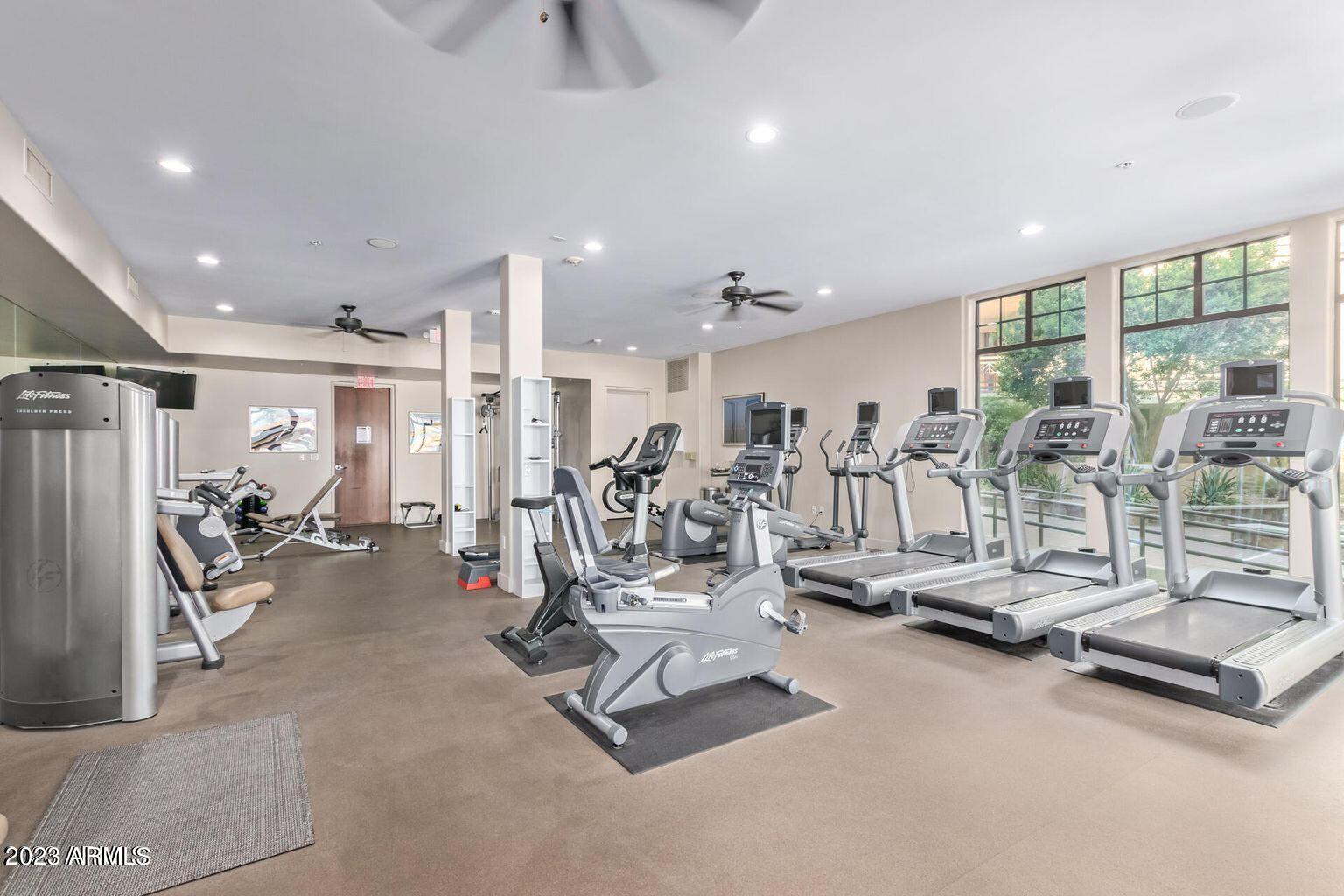 8 Biltmore Estate, Unit 114 Phoenix, AZ 85016 - Photo 21 of 28 Fairway Lodge Gym