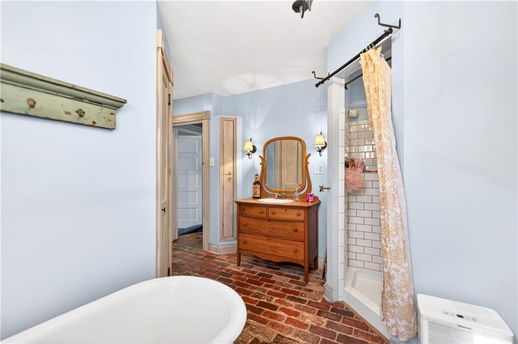 314 Union Street Monongahela, PA 15063 - Photo 28 of 46 Upstairs