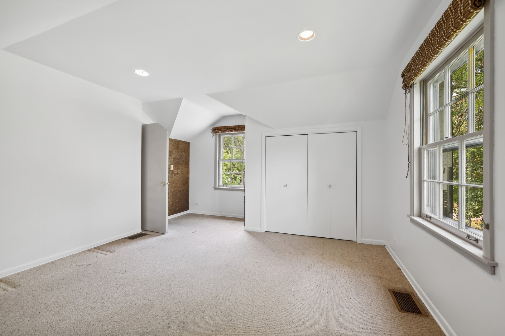 1077 Elm Ridge Drive Glencoe, IL 60022 - Photo 24 of 36 Gallery Image 24