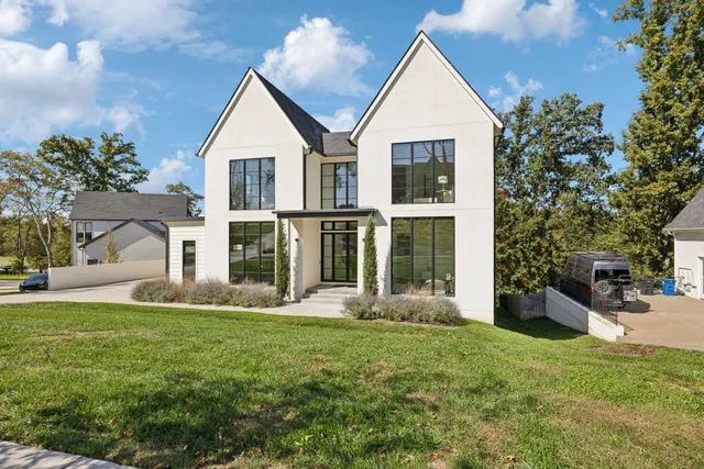 $2,425,000 | 3013 Natures Landing Drive, Franklin, TN 37064