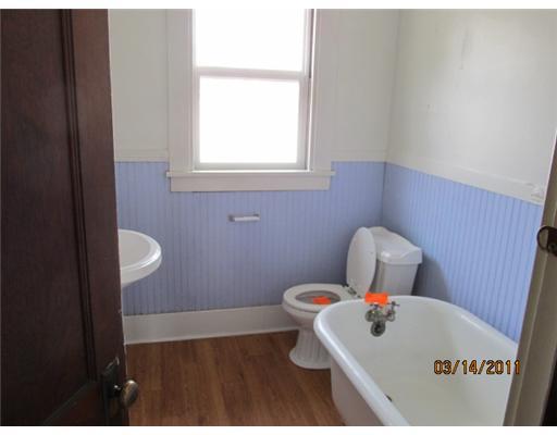 750 Old State Road Apollo, PA 15613 - Photo 8 of 12 Master Bath/Spa.