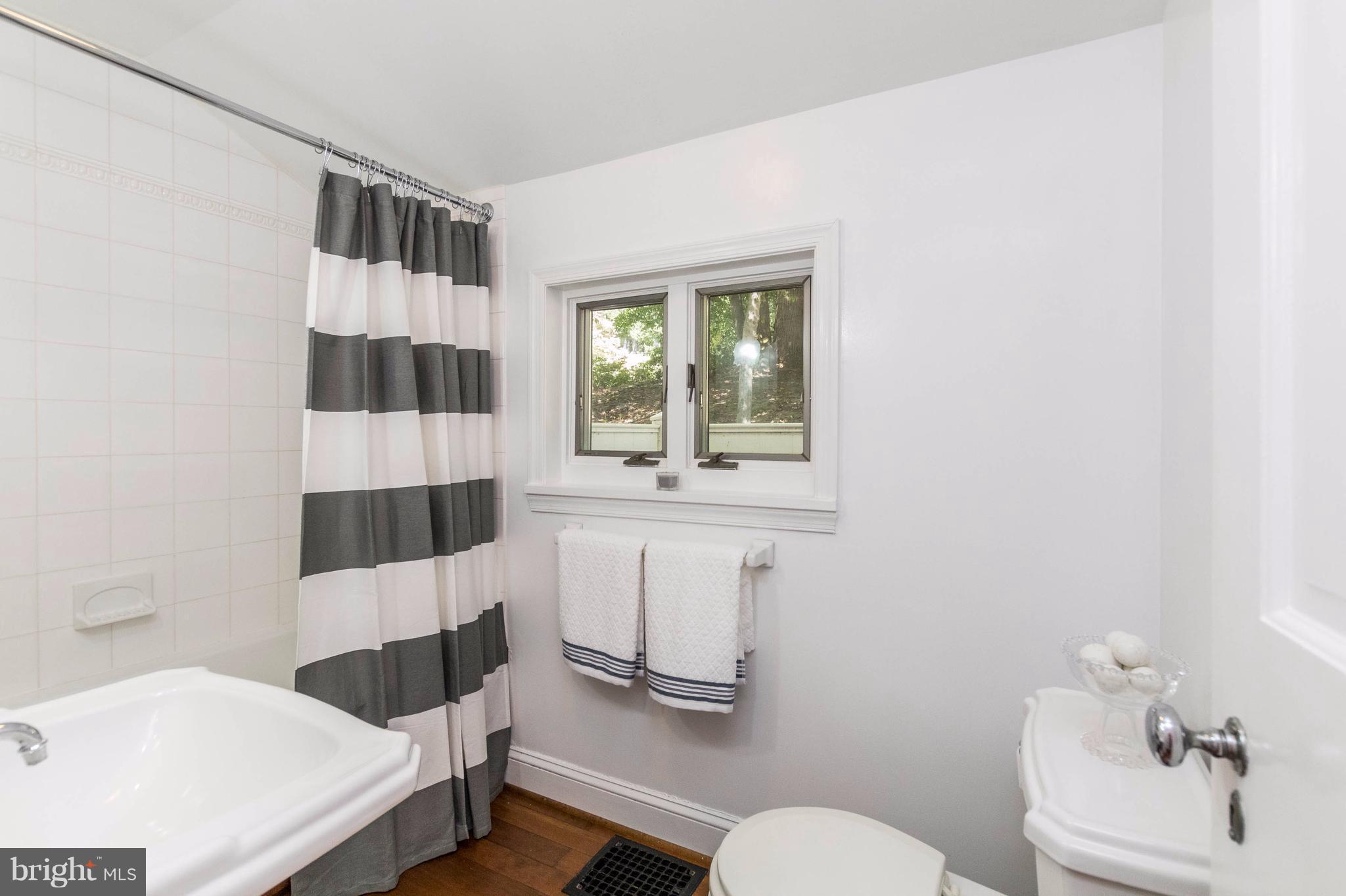 1105 Temfield Road Towson, MD 21286 - Photo 20 of 30 Full Bath