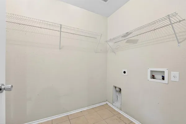 $2,350 | 1444 Sun Breeze Drive, Little Elm, TX 75068