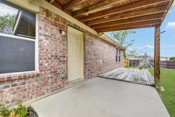 $2,350 | 1444 Sun Breeze Drive, Little Elm, TX 75068