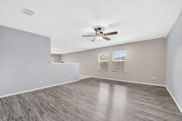 $2,350 | 1444 Sun Breeze Drive, Little Elm, TX 75068