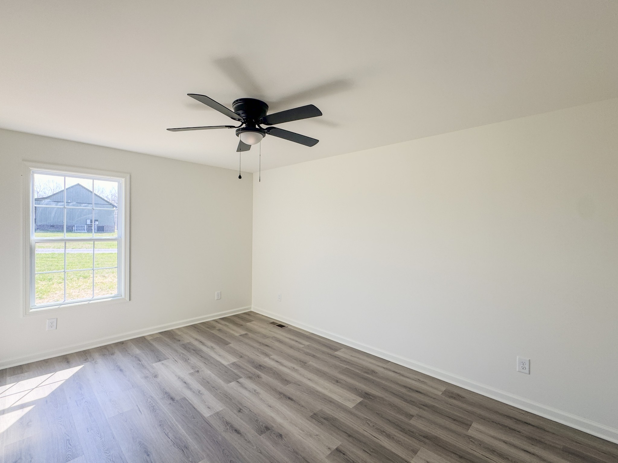 1833 Shiloh Road Lafayette, TN 37083 - Photo 33 of 54 Gallery Image 33
