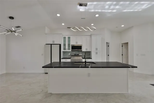 $410,000 | 4423 Horseshoe Pick Lane, Valrico, FL 33594