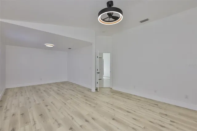 $410,000 | 4423 Horseshoe Pick Lane, Valrico, FL 33594