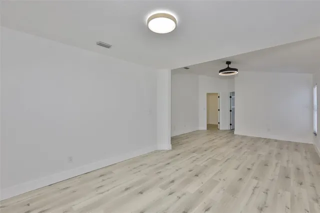 $410,000 | 4423 Horseshoe Pick Lane, Valrico, FL 33594