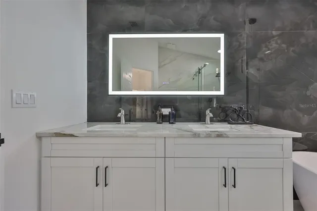 $410,000 | 4423 Horseshoe Pick Lane, Valrico, FL 33594