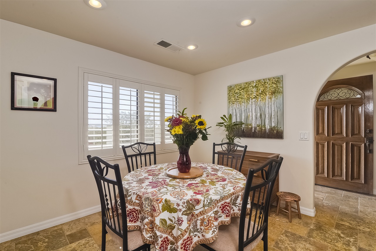 19279 Paradise Mountain Road Valley Center, CA 92082 - Photo 2 of 25 Gallery Image 2