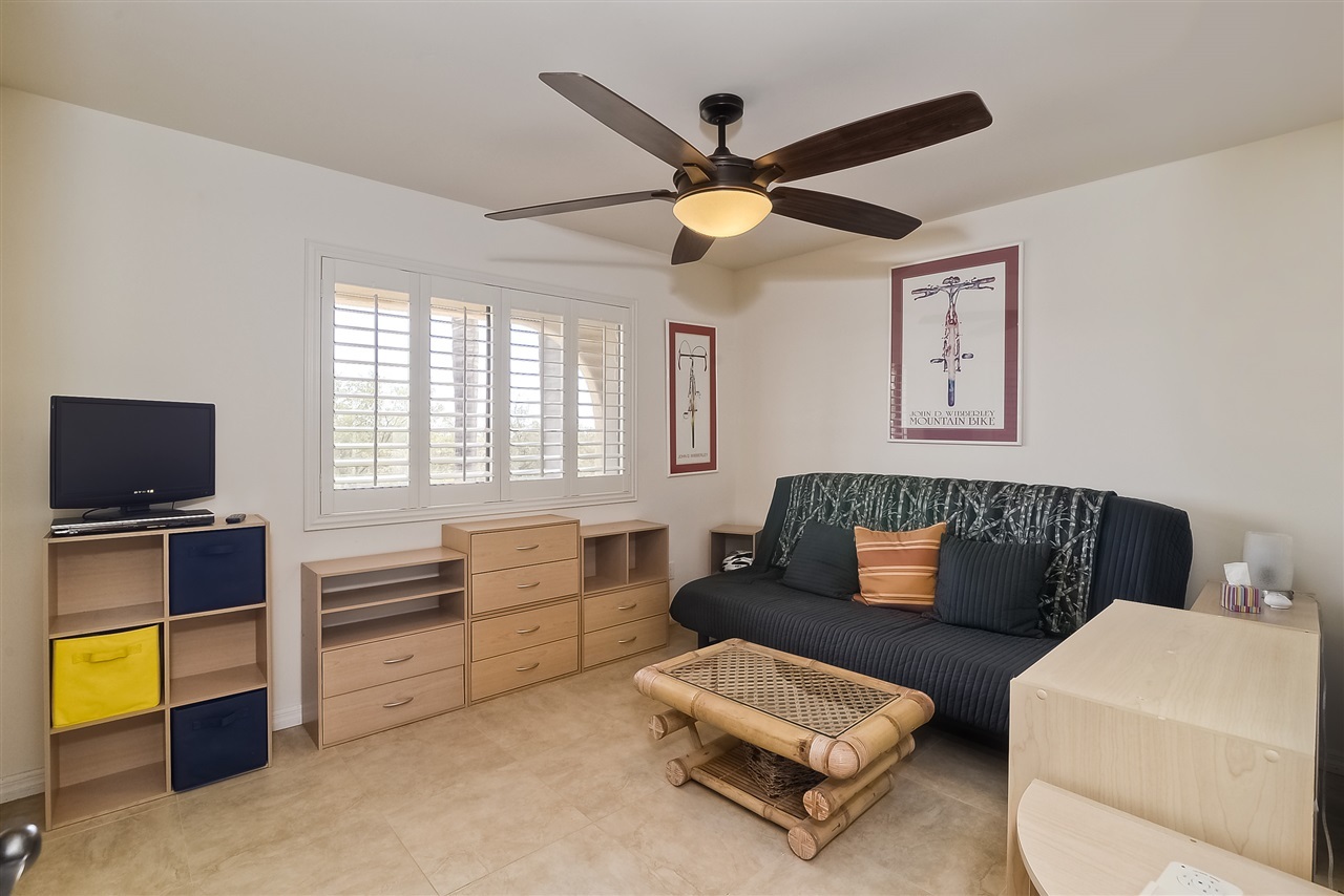 19279 Paradise Mountain Road Valley Center, CA 92082 - Photo 9 of 25 Gallery Image 9