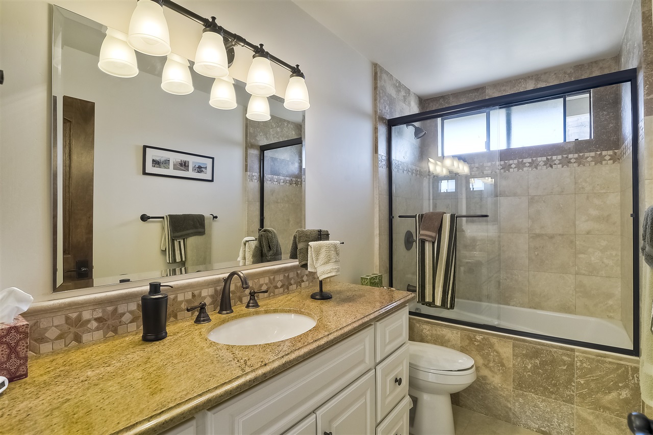 19279 Paradise Mountain Road Valley Center, CA 92082 - Photo 10 of 25 Gallery Image 10