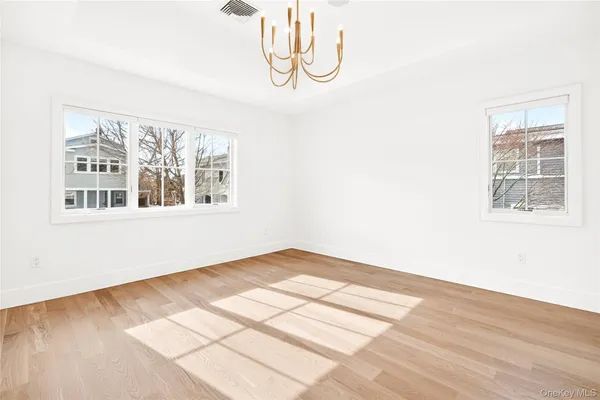 $13,000 | 306 Hunter Street, Mamaroneck, NY 10543