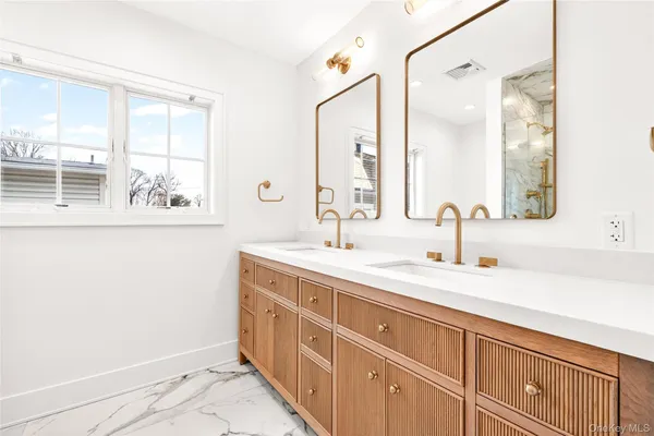 $13,000 | 306 Hunter Street, Mamaroneck, NY 10543
