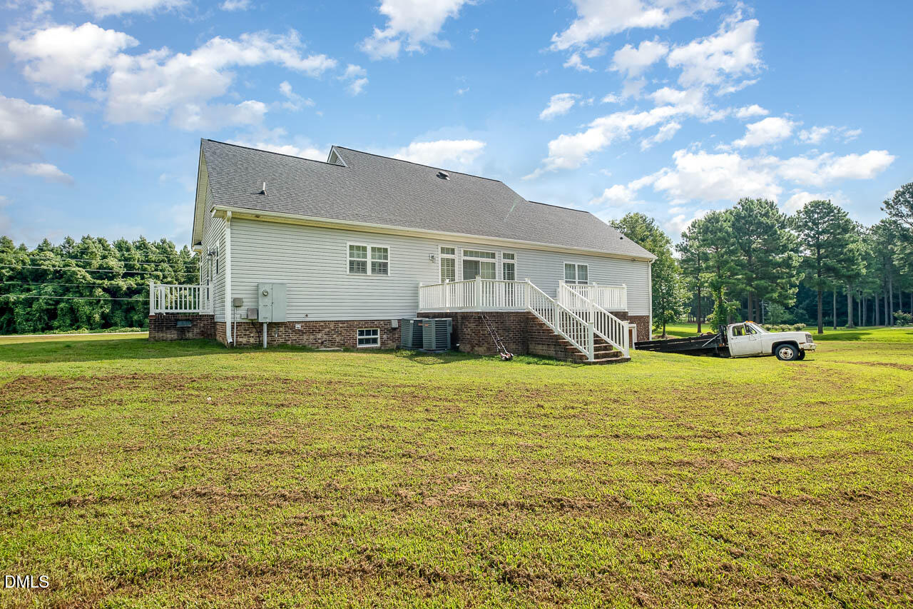1526 Bear Pond Road Henderson, NC 27537 - Photo 30 of 33