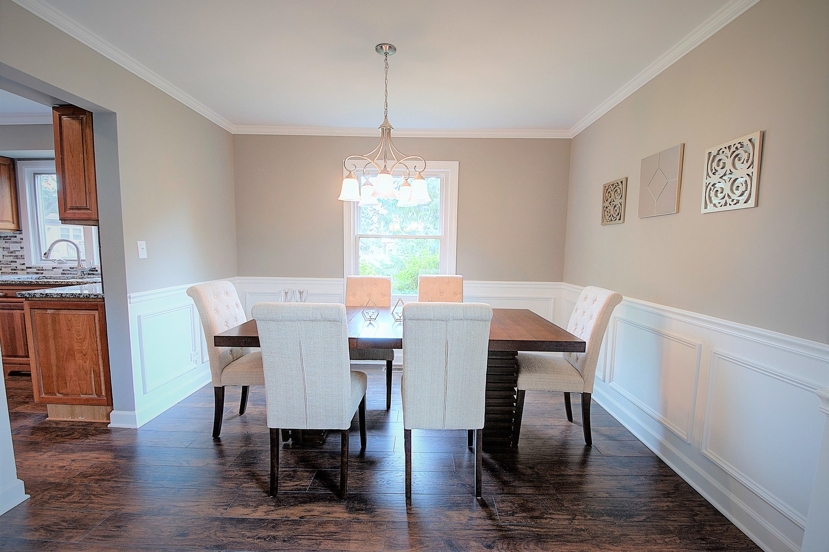454 Nantucket Road Naperville, IL 60565 - Photo 8 of 22