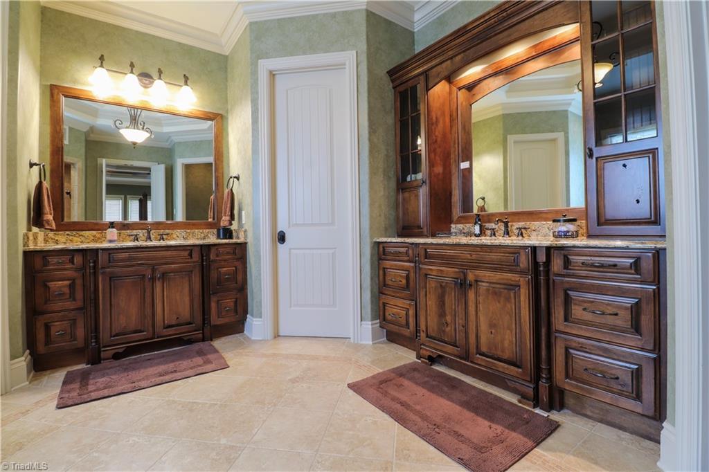 251 Yank Road Summerfield, NC 27358 - Photo 15 of 50 Gallery Image 15