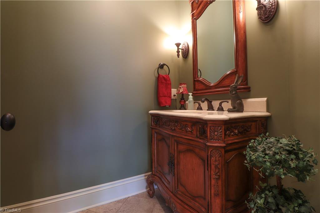 251 Yank Road Summerfield, NC 27358 - Photo 20 of 50 Gallery Image 20