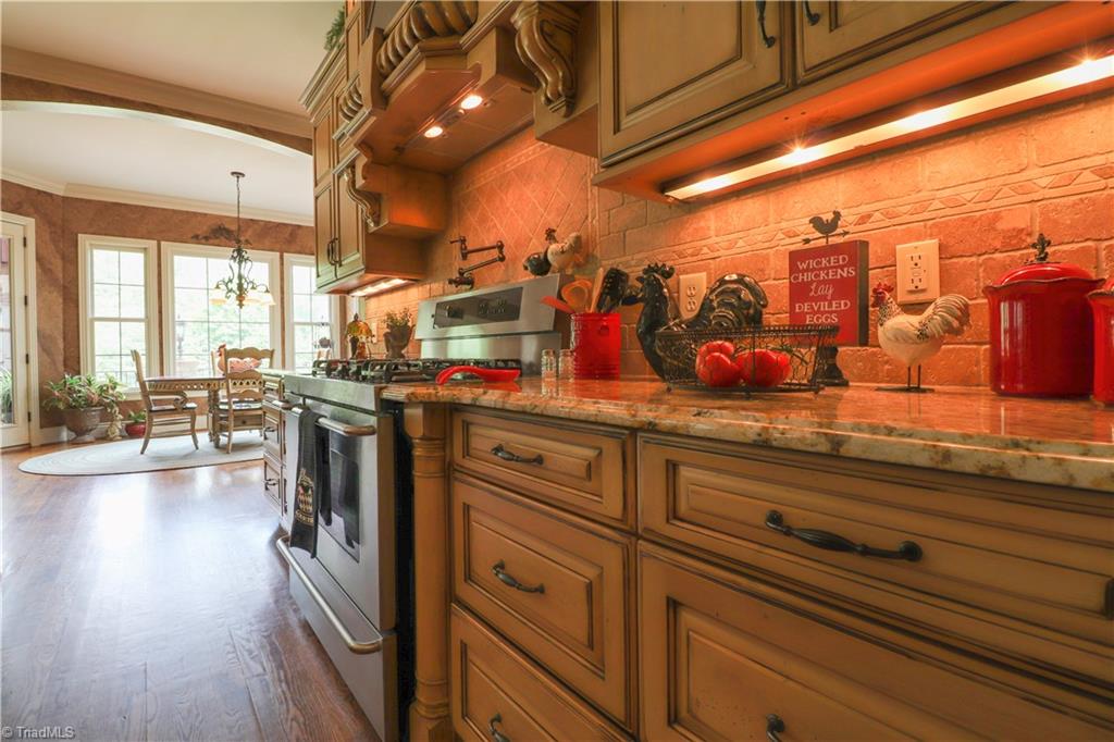 251 Yank Road Summerfield, NC 27358 - Photo 5 of 50 Gallery Image 5