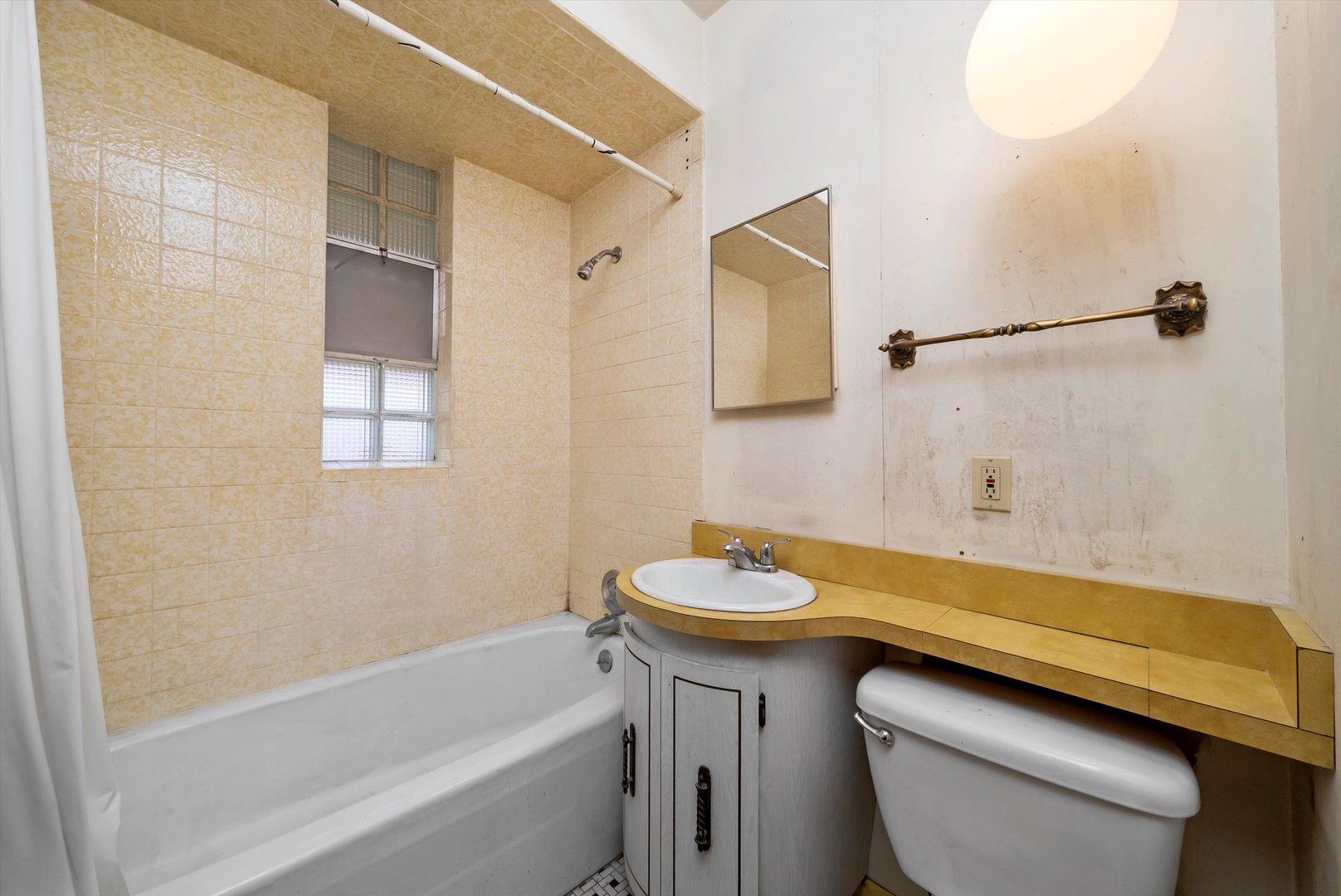 7857 45th Place Lyons, IL 60534 - Photo 14 of 28