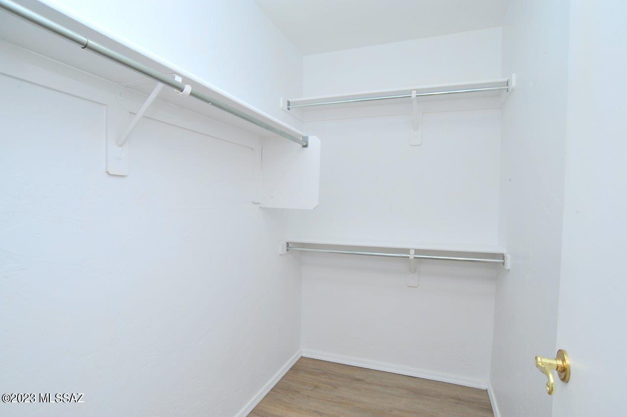 4543 South Valley Road Tucson, AZ 85714 - Photo 22 of 41 a view of an empty walk in closet