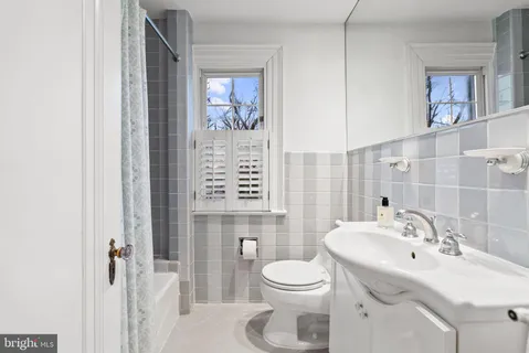 $2,695,000 | 4545 Klingle Street Northwest, Washington, DC 20016