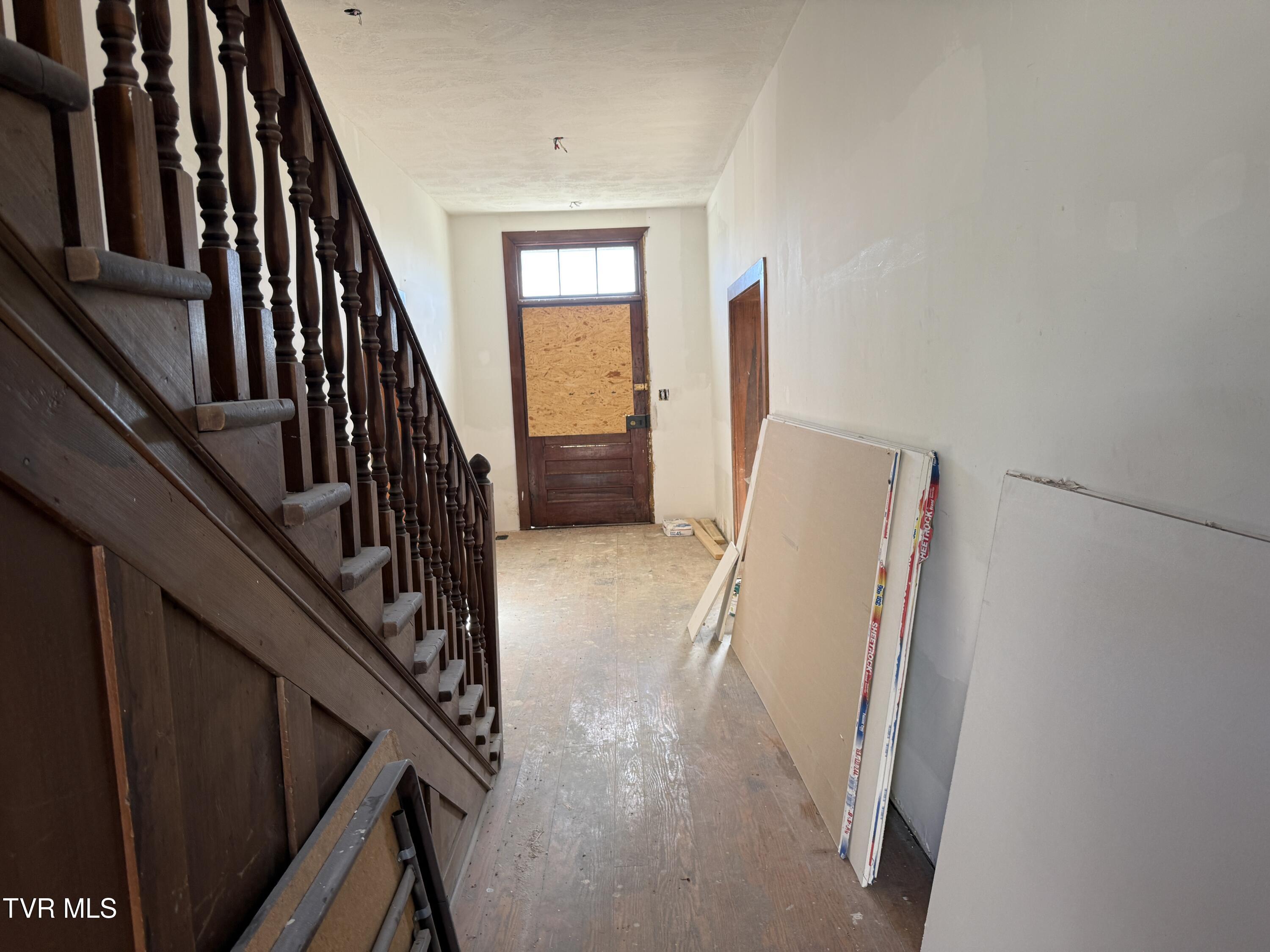 2812 McKinley Road Johnson City, TN 37604 - Photo 8 of 22 8