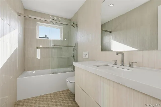 $2,595,000 | 132 Park Street, Woodmere, NY 11598